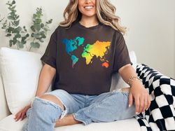 World Map Earth Day Color the World Geography Adventure Traveler Gift T-Shirt