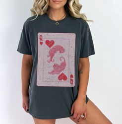Queen Of Hearts With Tigers Vintage Vibe Comfort Colors Graphic Tee