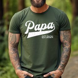 Personalized Papa Shirt, Papa Shirt, Papa Est 2024 shirt, Pregnancy Announcement for Papa, PAPA Gift for Fathers Day