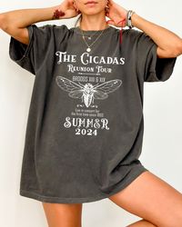 Cicada Concert Tour 2024 Comfort Colors Shirt, Cicada Broods Family TShirt, Year Of Cicada Insect Bug Shirt, Nature Unis