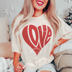 Retro Love Heart , Love Shirt, Retro Love Heart Shirt, Retro Heart, Love Heart, Valentines Day , Valentines Day Shirt
