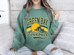 Green Bay Trendy Crewneck Vintage 80s Retro Style Football Fan Gift Sweatshirt for Game Day Womens Mens Tailgate Shirt