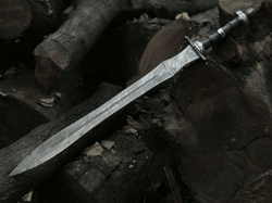 Anniversary Gift: Viking Battle-Ready Sword with Damascus Steel Blade