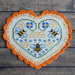 Honey Heart cross stitch pattern Bees cross stitch chart Counted cross stitch Bee Honey Flowers cross stitch pattern