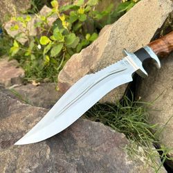 artisan-made D2 steel survival bowie knife for camping, hunting, and predator defence