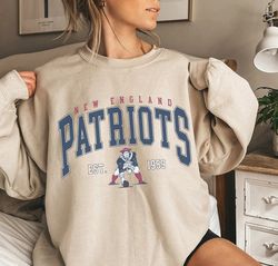 Vintage New England Football Vintage Style Sweatshirt, The Pats T-Shirt, Vintage New England Fan Gift Crewneck, Patriots