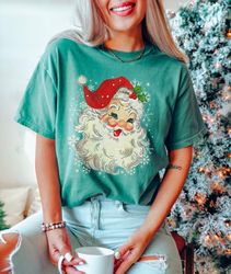 Vintage Santa Shirt Comfort Colors Retro Santa Tee Gift for Christmas Clothes Christmas PJs Santa Claus Shirt Festive Ts