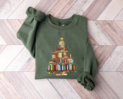 Christmas Book Tree Sweatshirt, Christmas Gift, Gift For Teachers, School Christmas, Book Lovers Christmas Gift, Bookwor