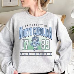 Vintage North Carolina Tar Heels Shirt, NCAA Tar Heels Shirt, Vintage Unisex Shirt, Vintage UNC Tar Heels Looney Tunes S