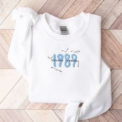 Embroidered 1989 Seagull Taylor inspired Sweatshirt Swifties gifts 1989 Swifties Crewneck Sweatshirt gift Blue swifties