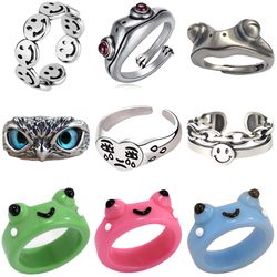 Vintage Owl & Frog Smiling Rings: Cute Retro Punk Jewelry Gifts for Women & Girls in Ancient Silver