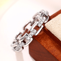 Silver Zirconia Chain Ring: Trendy Jewelry for Women - Perfect Fashion Gift