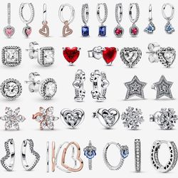 925 Sterling Silver Heart Ear Studs: Sparkling Plata de Ley Women's Earrings - Jewelry Gift