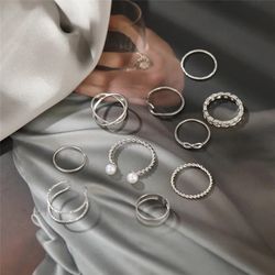 10-Piece Gold Chain Ring Set for Women: Fashionable Irregular Finger Rings, 2021 Gift for Girls, Female Knuckle Jewelry