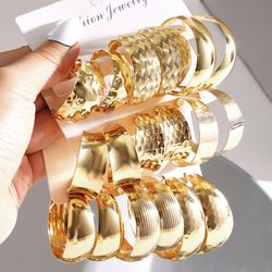 Geometric Gold-Plated Hoop Earring Set: Trendy Vintage Dangle Earrings for Women - Party Jewelry