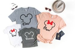 family mouse shirt, mom dad baby shirt, , disney mom shirt, disneyland tee, disney family shirt,magical world,disney adv