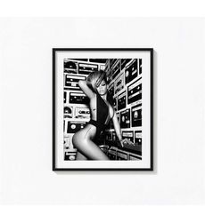 Rihanna Posters / Rihanna Black and White Wall