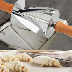 Croissant Dough Roller Stainless Steel Kitchen Triangle Dough Knife Roller Knife