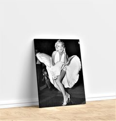 Marilyn Monroe Poster, Black and white wall art Canvas, Canvas wall art, Canvas wall decor, Home decor, Retro djital pri