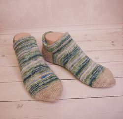 Knitted wool sport socks for women, girl