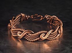 Unique copper wire wrapped bracelet for her woman, Antique style bangle for her, 7th Anniversary gift, Positive vibes