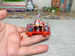 Circus on a trolley. 1:12. Dollhouse miniature. Puppet theater.