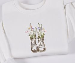 Embroidered Wildflower Boots Sweatshirt Embroidered, Botanic, 61