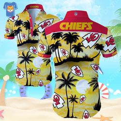 Kansas City Chiefs Hawaiian Shirt Palm Tree Pattern Beach Lovers Gift