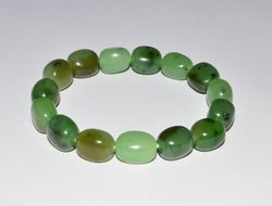Bracelet made of green jade
