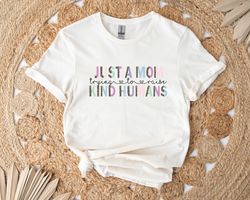 just a mom trying to raise kind human, cute pregnancy shirt, mom shirt, cute mama t-shirt, baby shower gift for mom, leo