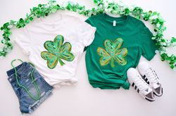 St Patricks Four Leaf Clover Shirt, Watercolor St Patrick Tshirt, Vintage Retro St Patricks Day, Shamrock Sweatshirt ,Gi