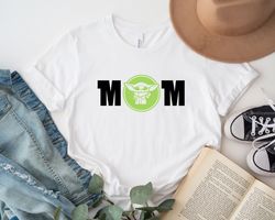 Star Wars Baby Yoda Mom Shirt, Baby  Yoda Mom Shirt Sweatshirt Hoodie, Mothers Day Shirt, Best Mom Shirt, Star Wars Yoda