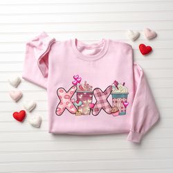XOXO Hugs  Kisses Coffee Unisex Heavy Blend Crewneck Cute Shirt, XOXO Valentines Day Love Shirt, Valentines Day Gift for