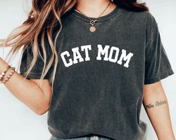 Comfort colors Cat Mom Shirt,Mothers Day Shirt, Cat Shirt, Cat Lover, Mothers Day Gift For Mom,Cat Lover Gift, Cat Shirt