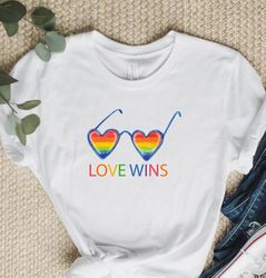 Love Wins Heart Glasses T-Shirt, Love is Love Shirt, LGBQT Pride Shirt, Women Men Rainbow Shirt Retro, LGBT Shirts, Equa