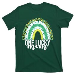 One Lucky Mom Rainbow St Patricks Day T-Shirt