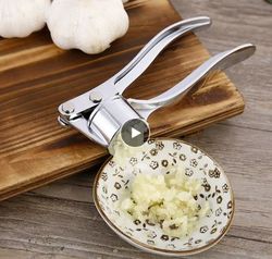 Garlic Press Mincer Stainless Steel Multifunction Crusher Kitchen Cooking Ginger Squeezer Masher Handheld Ginger Mincer
