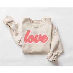 Retro Love Sweatshirt, Cute Valentines Sweatshirt, Women Valentine Gift, Valentines Day Shirt, Valentines Sweater, Valen