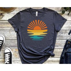 Retro Sunshine Shirt, Retro Sunset Rays Wavy Shirt, Vintage Shirt, Sun Rays Tee, Beachy Vibes Tee, Retro Summer Time , S