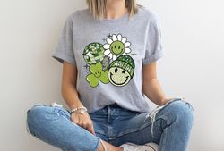 Lucky Vibes Smiley Shirt, St Patrick's Day Shirt, Shamrock and Daisy Shirt for St Patty's Day, Leopard Emoji Shirt, Gift