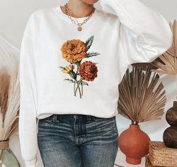 Wildflower Vintage Sweatshirt, Orange Marigolds Sweatshirt and Hoodie, Oversized Sweater, Flower Lover Gifts, Sweatshirt