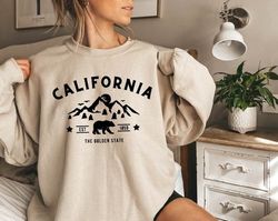 California Sweatshirt, Unisex Soft and Comfortable Crewneck Pullover, California Bear Hoodie, Golden State Crewneck Shir