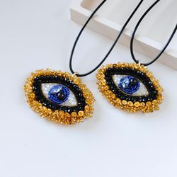 Evil eye pendant , beaded embroidered choker, eye necklace for women , gift for girlfriend