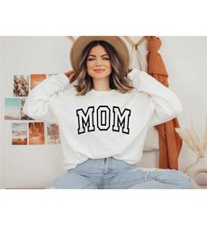 MOM Sweatshirt or Hoodie, Mama Crewneck, Personalized Gift