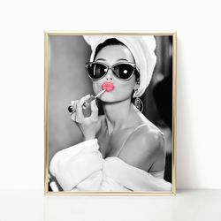audrey hepburn breakfast at tiffany's poster black and white retro vintage classic fashion photography canvas framed pri