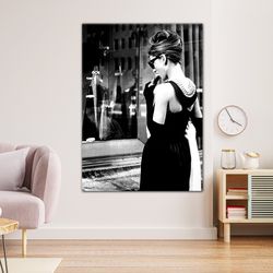 Audrey Hepburn Canvas, Audrey Poster Breakfast at Tiffanys Poster Wall Art Home Decor Framed Art, Ready To Hang