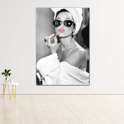 Audrey Hepburn Style Art, Audrey Hepburn Make Up Canvas Print, Audrey Poster, Hepburn Pink Lips, Pop Art Home Decor, Ico