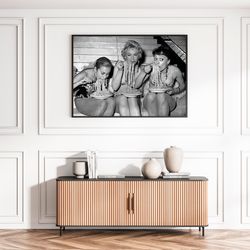Women Eating Pasta on Lake Italy Black & White Vintage Old Retro Photo Trendy Wall Art Poster Canvas Framed Printed Wall