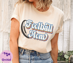 Football Mom Game Day Shirt, Aesthetic Sports Mama Tee, Trendy Football Season T-shirt, Retro School Spirit Shirt, Vinta