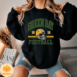 Retro Green Bay Football SweatShirt , Green Bay Football Crewneck, Packers Football Shirt , Green Bay Sweater, Game Day